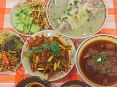 -老方桌烂蹄花川菜馆(九龙坡店)