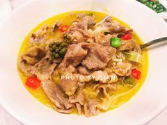 酸汤金菇肥牛-和记小菜(大宁店)