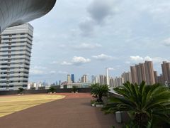 -上海跨国采购会展中心