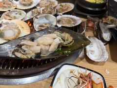 -大关领烤贝壳海鲜汤