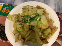 -特色酱椒鱼私房菜(黄鹤楼店)