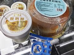 -正飞鲜奶(吐鲁番路店)