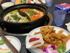 酸菜鱼锅-江南鱼捞(北仑银泰城店)
