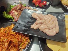 -啊美丽炭火烤肉(滑翔一店)