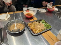 -绿地三只羊羊肉串(万科店)