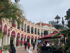 -佛罗伦萨小镇广佛名品奥特莱斯(疏港路店)