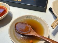 -老牌坊云南鱼豆花火锅(哈西万达店)