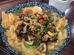 -东门七爷螺蛳粉(浦东店)