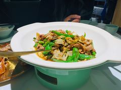 -费大厨辣椒炒肉(高铁吾悦广场店)