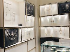 -Chanel(德基广场店)