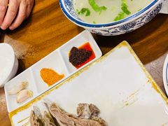 手抓羊肉-兰州-西固陈记牛肉面·烧烤(山阴路店)