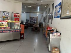 -牛一嘴·兰州牛肉面·大盘鸡(财富中心店)