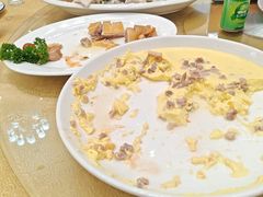 -老乡村美食农庄