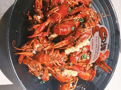 -巴厘龙虾·榜首油焖大虾(音乐学院·沿江酒馆店)