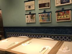 -大食代美食广场(上海中心店)