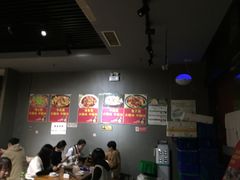 大堂-范贤光鸡公煲(平乐园总店)