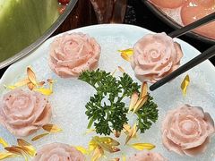 -得意咚瓜·顺德鱼生·冬瓜火锅(深圳首店)