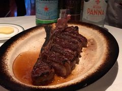 -Wolfgang’s Steakhouse 沃夫冈牛排馆(上海白玉兰广场店)