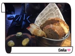 餐前包-AZUL by FUEL蓝色·法式酒馆(琶醍店)