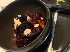 炆火扣酱香去骨牛小排-港丽餐厅(高德置地店)