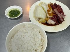 -华香鹅快餐店