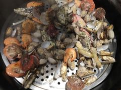 -船梆煮•蒸汽海鲜·炉火烤肉(五四广场店)