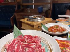 -明洞阿姨·韩式酱蟹烤肉·创意料理(三元桥店)