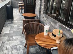 -星巴克臻选(成都宽窄巷子店)