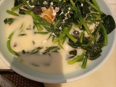 -港丽餐厅(高德置地店)
