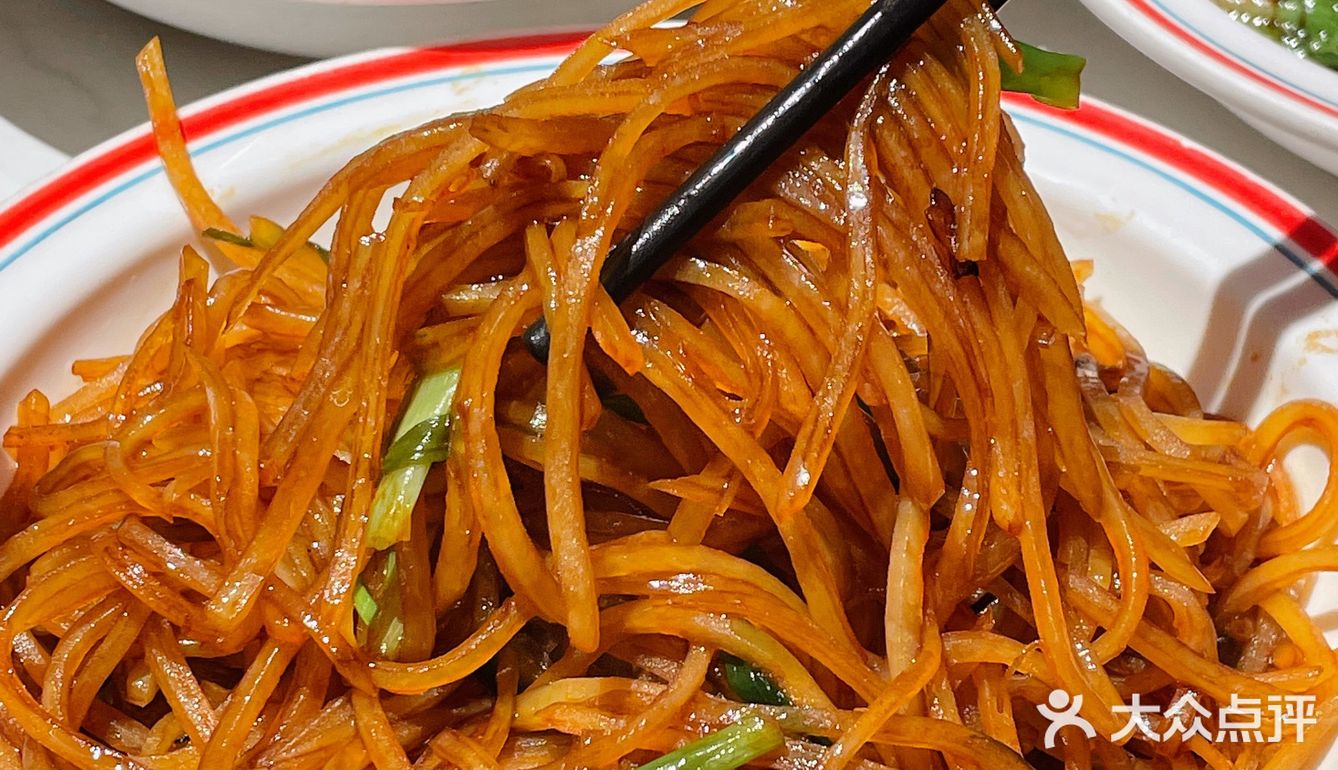杭州必吃湘菜‼️现炒黄牛肉配五常米饭yyds