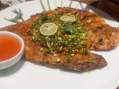 -一坐一忘云南菜(嘉里中心店)