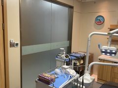 -上海仁爱医院口腔科 · 种植