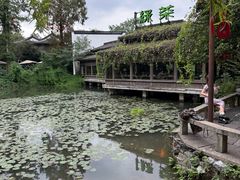 -绿茶餐厅(龙井船宴· 品牌总店)
