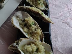 -鑫悦楼煎蟹·16年海鲜大排档
