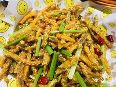-董厨煨汤馆(车站路店)