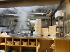 -灵芝妹子海鲜米线(劳动公园店)