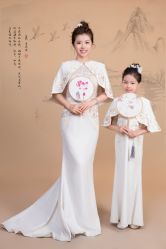 -拾光年华摄影馆(菱角湖公园店)