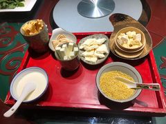 -九十九顶毡房(阜石路店)