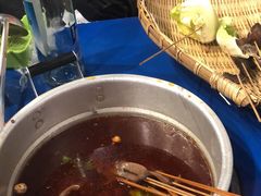-马路边边 传媒大学店