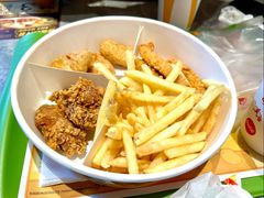 -麦当劳(徐汇漕溪北路百脑汇店)
