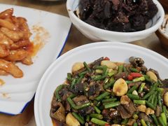 -神仙钵湘香土菜馆(光华路店)