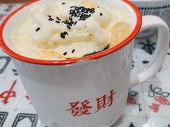 冰淇淋打蛋-堂屋糖水店(愚园店)
