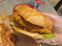 -必胜客(威高广场店)