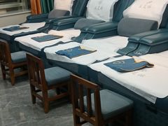 -玉足林影院足道·棋牌·精油按摩SPA
