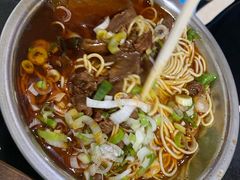 -薛记襄阳香辣牛肉面(平安路店)