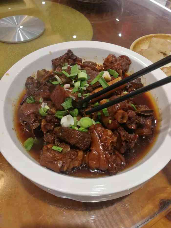 松江名灶农家乐(泗泾店)-"现在的农家乐好像都是同一个老板开的,菜品.