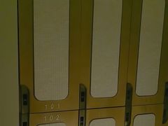 -浅深(世茂滨江精品店)