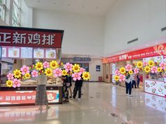 -窦店服务区-停车场