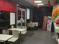 -华莱士·全鸡汉堡(光华路店)