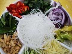 -官塘陈记鱼生·潮汕砂锅粥·牛肉火锅(潮枫路总店)